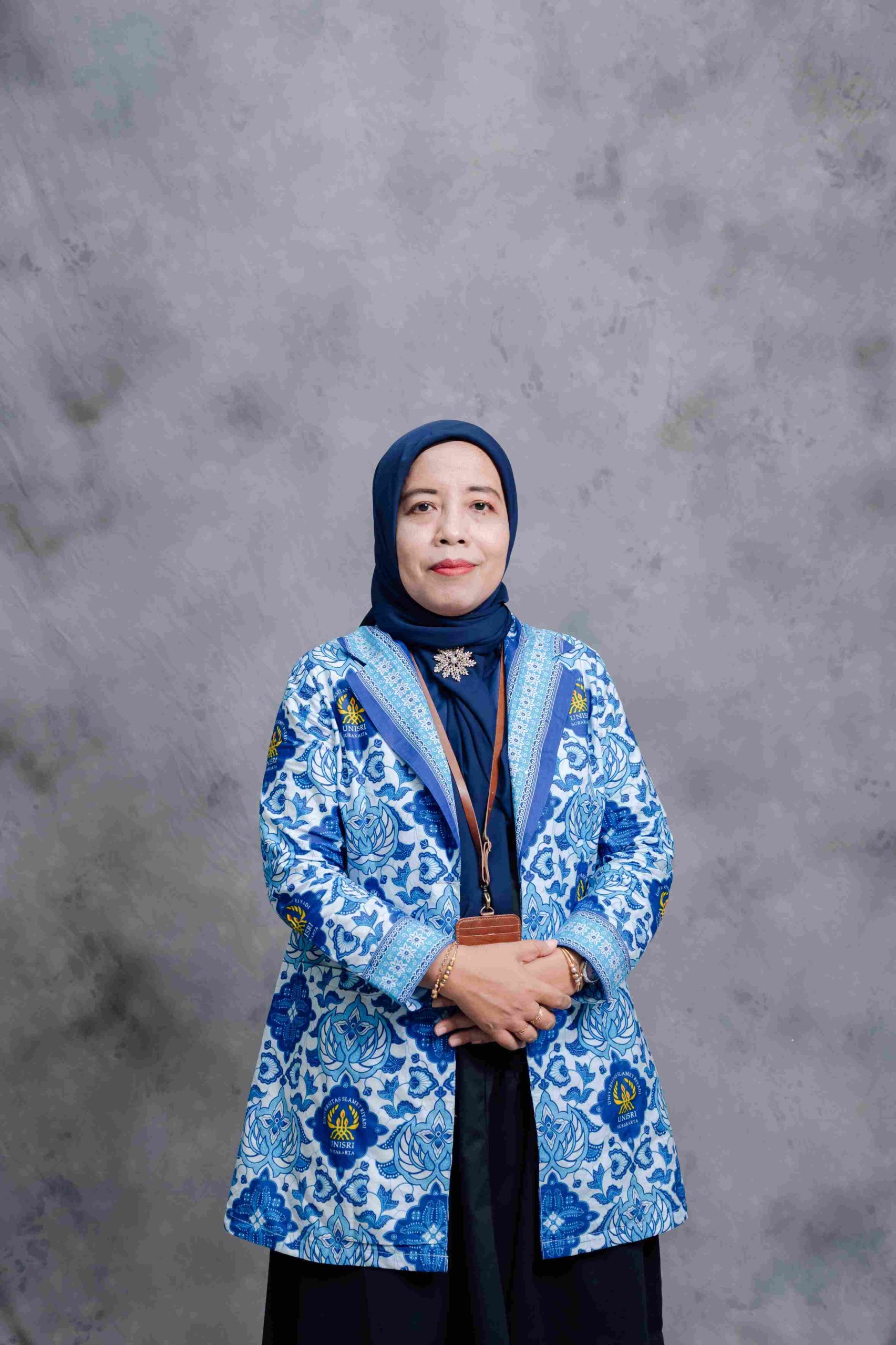 Dr. Sri Handayani, S.Pd., M.Hum.